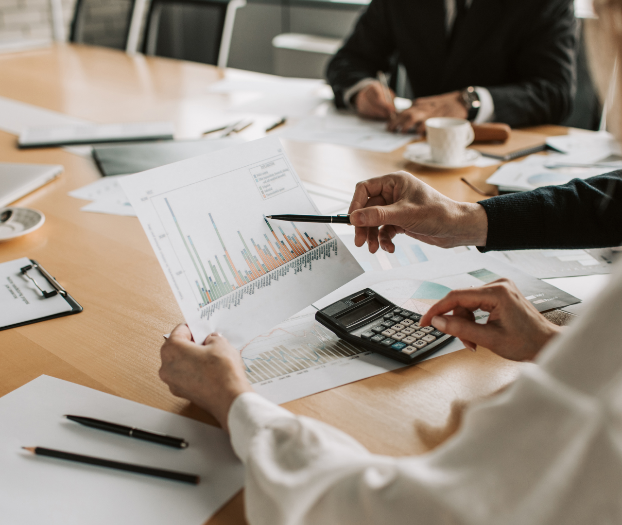 Financial Cushion for Your Business: 7 Smart Ways to Protect Growth Without Slowing Down financial cushion for your business